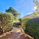Vakantiehuis La Pause Douce, 2 Pers Piscine Et Soleil *