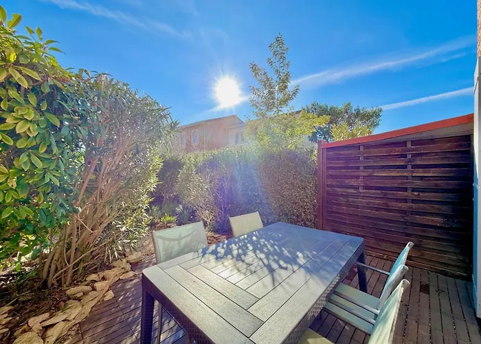 Casa vacanze La Pause Douce, 2 Pers Piscine Et Soleil Calvisson