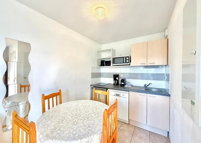 Casa vacanze La Pause Douce, 2 Pers Piscine Et Soleil