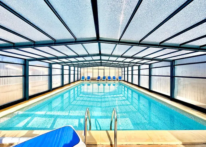 別荘 La Pause Douce, 2 Pers Piscine Et Soleil *